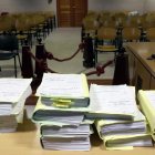 El juzgado de menores número 2 de Barcelona ha dictado sentencia sobre este caso, que obliga también a los condenados a seguir un curso de educación sexual y de educación en igualdad y, una vez cumplidas las penas, les prohíbe acercarse a menos de mil metros a la víctima. Imagen de archivo. EFE/Lavandeira jr