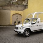 Mercedes G electrico Papamovil.