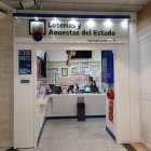 Administración de lotería en El Corte Inglés de León que ha vendido íntegramente el primer premio del Sorteo del Niño de 2025