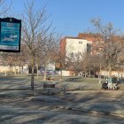 La zona de esparcimiento canino ZEC del parque de El Fresnedal donde aparecen salchichas con clavos.