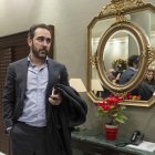 El abogado y empresario Víctor de Aldama a su llegada este jueves al Parlamento de Canarias para comparecer en la comisión parlamentaria que investiga la compra de material sanitario por parte del Gobierno de Canarias durante la pandemia. EFE/ Miguel Barreto