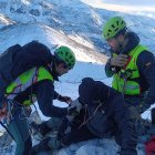 Rescate de un montañero en el Pico Montiguero en Cabrillanes.