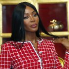 La modelo británica Naomi Campbell durante su visita a Bangkok.
                      EFE/EPA/RUNGROJ YONGRIT