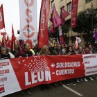 La cabeza de la manifestación armada a la salida de la plaza de San Marcos.