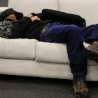 Fotografía de archivo de un joven durmiendo. EFE/LEONARDO MUÑOZ