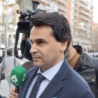 Alberto González Amador sale del Juzgado, ayer.