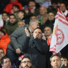 El rostro de la afición culturalista se ilumina de ilusión que siente toda una ciudad por el ascenso de su equipo de fútbol.