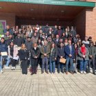Foto de familia de alumnos y promotores, en Ponferrada.
