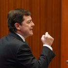Alfonso Fernández Mañueco preside la reunión del Consejo de Dirección del Grupo Parlamentario Popular del Senado, ayer.