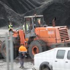Maquinaria en plena retirada de carbón en Fabero.