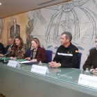 Diez, Sen, González, Valcarce, Marcos y Quereda, durante la firma del convenio.