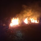 Imagen facilitada por Medio Rural de la extinción del fuego.