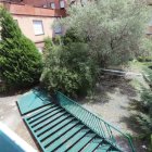 La escalera metálica que se derrumbó.