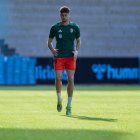 Álex Costa ya entró en la convocatoria para Balaídos y calentó, pero aún no estaba para jugar.