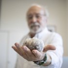 El profesor Juan Manuel García-Ruiz, líder del proyecto.