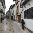 Imagen que presentaba ayer la Calle del Agua tras su renovación.