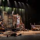 Escena de 'Jerusalem', obra de teatro que se podrá ver en el Auditorio mañana miércoles.