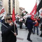 El transporte urbano se manifestó ayer en León.