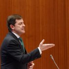 Alfonso Fernández Mañueco, en las Cortes, en un reciente pleno.
