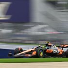 El británico Lando Norris (McLaren) durante el Gran Premio de Australia de F1, en Melbourne. EFE/EPA/JAMES ROSS AUSTRALIA AND NEW ZEALAND OUT