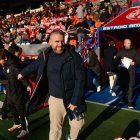 Javi Rey, antes del inicio del partido ante el Lugo de la 1ª vuelta, en el que su equipo ganó 0-1.