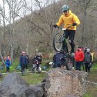 Jornada para enmarcar con la celebración del primer trial-bici en Pobladura de las Regueras.