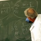 El mayor número de catedráticos es del área de Lengua y de Matemáticas son tres.