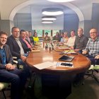 Imagen de la reunión facilitada por Cosmos.