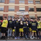 Campeón y mejor entrenador, 6,25.