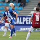Markel Lozano es una de las dos piezas que están al 100% para jugar en el mediocentro.