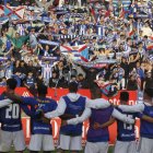 La afición y el equipo deportivistas celebran en Zamora un triunfo que les pone a 5 puntos del 1º.