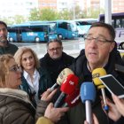 José Manuel Pereira, ayer, respondiendo a la prensa.
