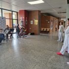 Actuación en el hall de entrada del Hospital El Bierzo.
