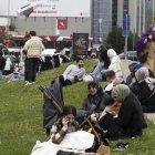 Una nuevo terremoto, este de magnitud 4,3, ha sacudido este viernes Estambul, cuando la ciudad de 16 millones de habitantes aún intenta sobreponerse al susto causado por el sismo del miércoles pasado, de fuerza 6,2. EFE/EPA/TOLGA BOZOGLU