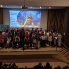 Las consejeras, con todos los premiados.