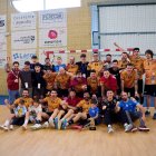 El equipo celebra el título conseguido en Segunda Nacional.