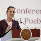 La presidenta de México, Claudia Sheinbaum, participa durante su conferencia de prensa en Palacio Nacional de la Ciudad de México (México).  EFE/José Méndez