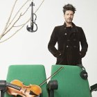 El violinista, director y compositor Bruno Axel.