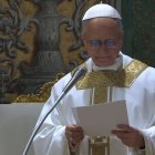 El papa León XIV, durante su primera misa, este viernes.