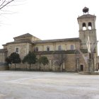 La plaza del Negrillón de Boñar es el centro de muchas actividades.