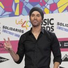 Ha sido definido por la revista Billboard como el « Artista latino más grande de todos los tiempos», suma más de 180 millones de discos