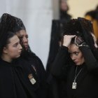 Las mujeres de Minerva a pesar de ser miembros de pleno derecho como los hombres de la cofradía sólo pueden vestir de Manola.