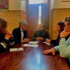 Un momento de la reunión de este lunes.