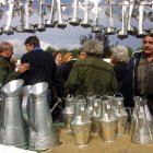 La Feriona de Villablino cada 12 de octubre constituye un referente ganadero adererezado con puestos de todo tipo.