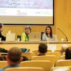 Una de las mesas redondas abordó el valor de la información y de la educación ambiental.