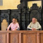 El concejal de Medio Ambiente y el alcalde de Astorga, ayer, durante la presentación del acto.
