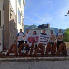 Foto de familia de los organizadores y colaboradores.