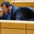 Imagen de archivo del ministro de Transportes y Movilidad Sostenible, Óscar Puente, durante la sesión de control al Gobierno celebrada por el Senado. EFE/Mariscal.