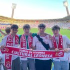 Cantera del fútbol leonés, Celsa, la pequeña Alba y el Bar 'Donde Robus', con la Cultural.