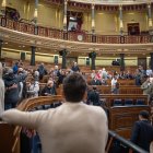Archivo - Ciudadanos en el hemiciclo durante unas Jornadas de Puertas Abiertas.